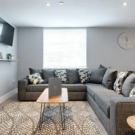 Murray Nest #1 - Tv In Every Bedroom! Llanelli Extérieur photo