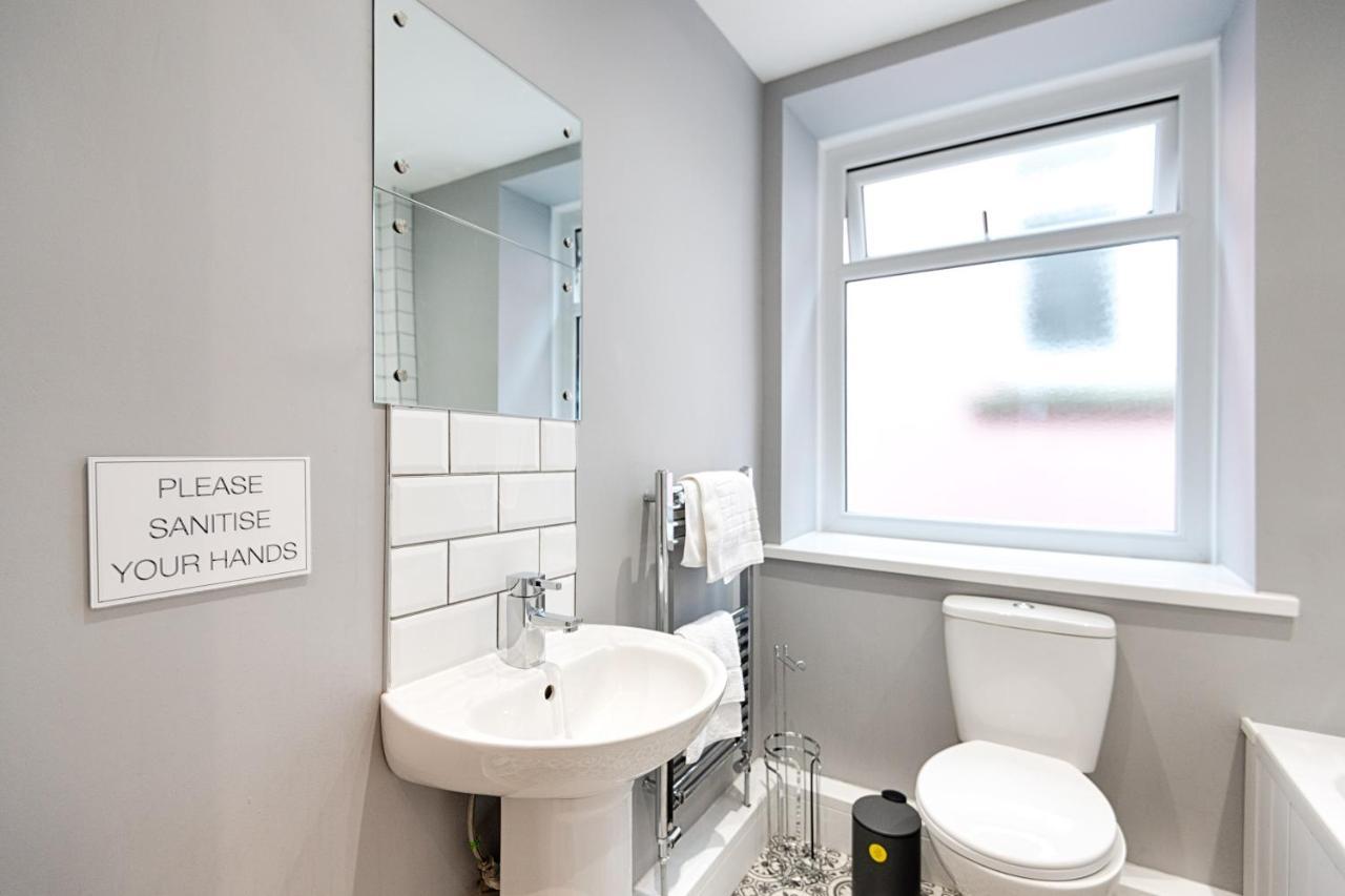 Murray Nest #1 - Tv In Every Bedroom! Apartment Llanelli